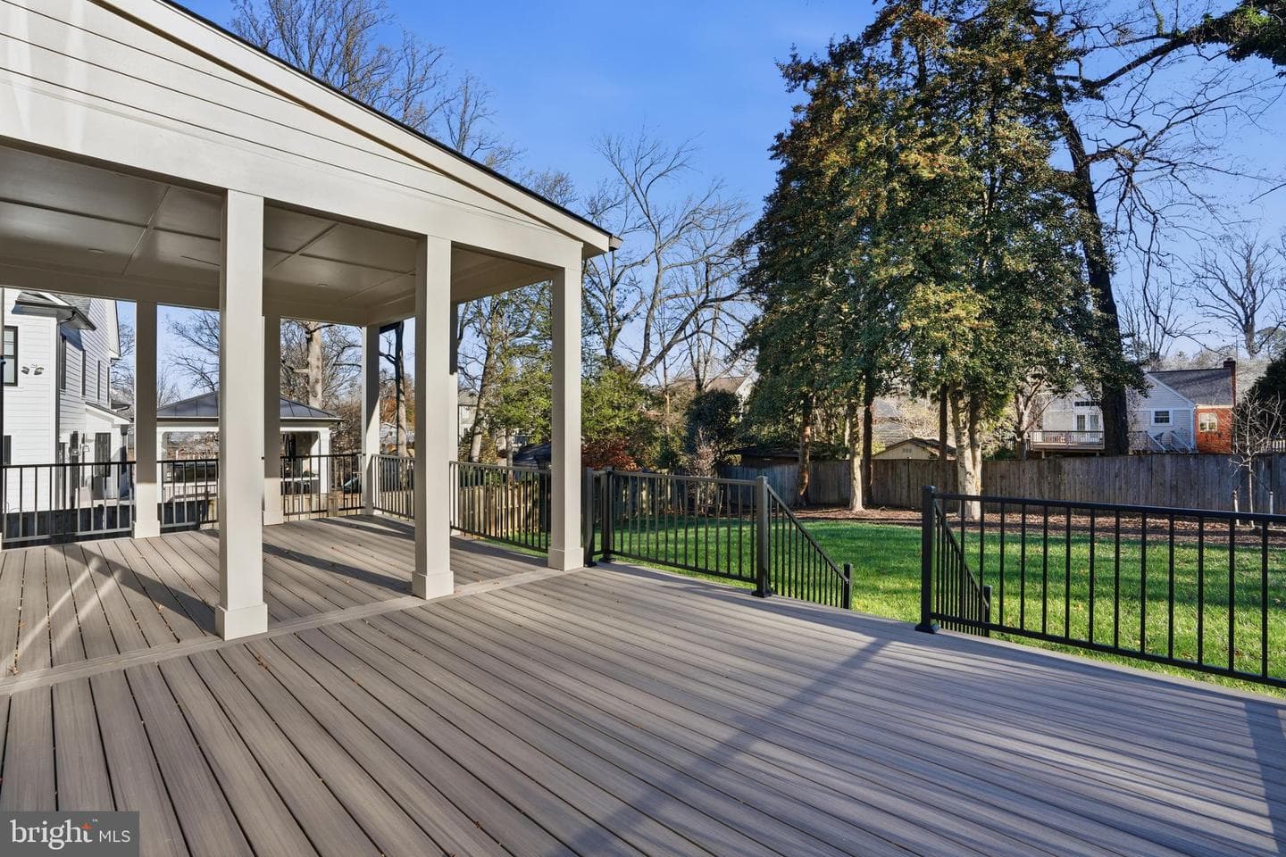 2107 Greenwich Street photo 64