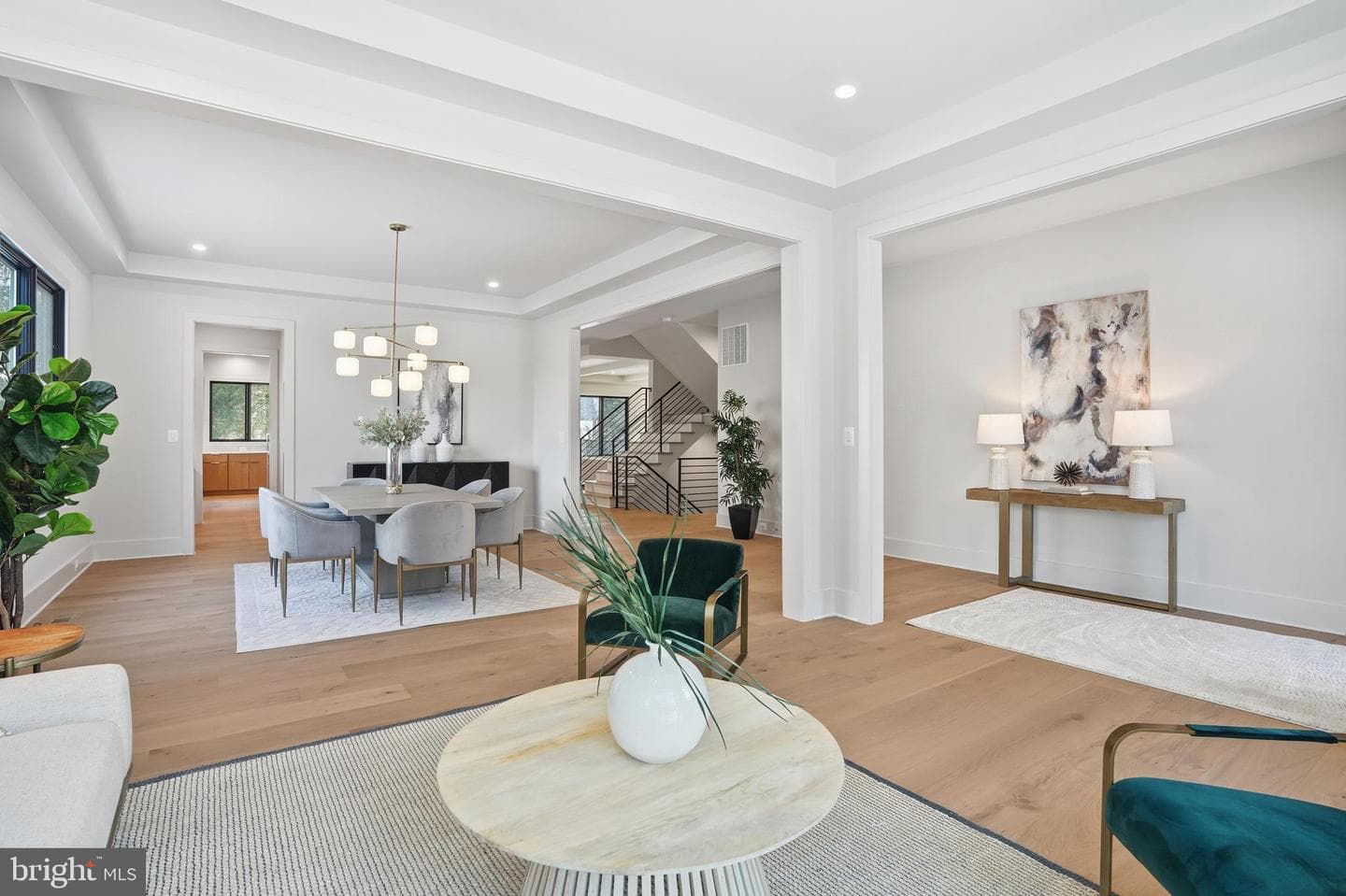 2107 Greenwich Street photo 9