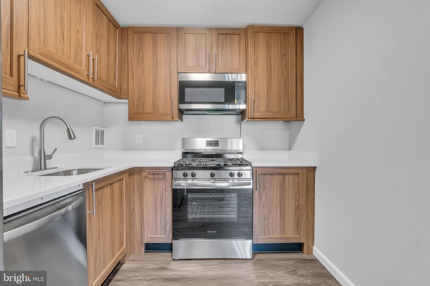 6141 Leesburg Pike #504 photo 14
