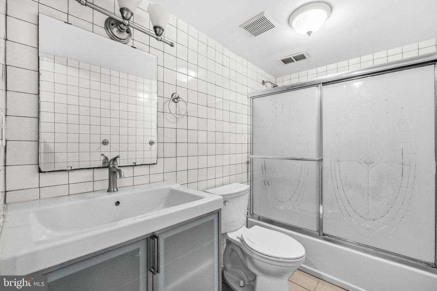 4915 Powell Road photo 39