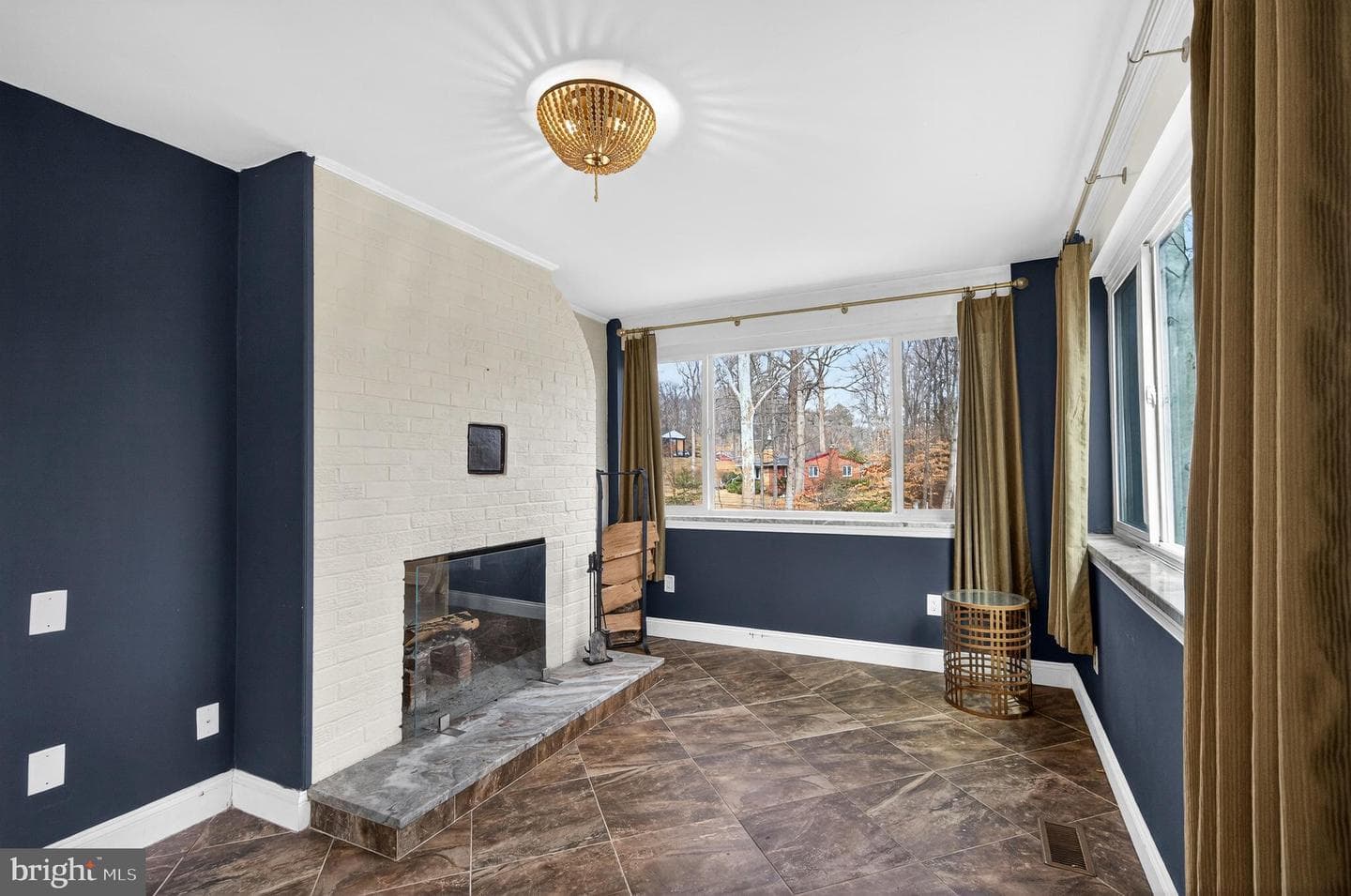 6351 Montrose Street photo 24