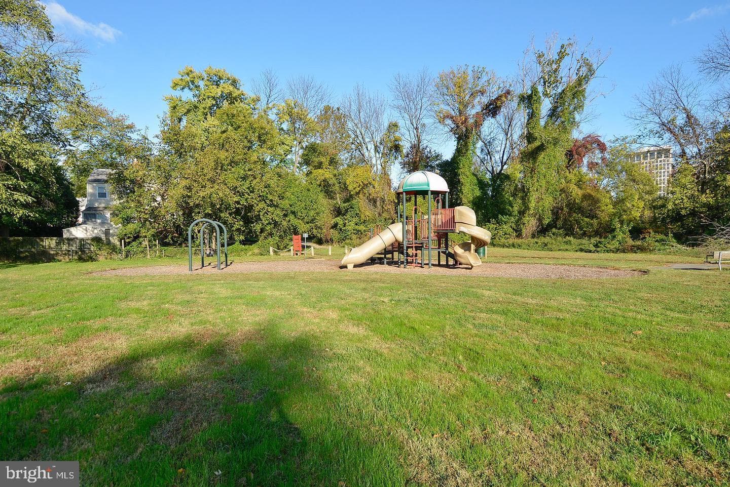 2059 Huntington Avenue #114 photo 31