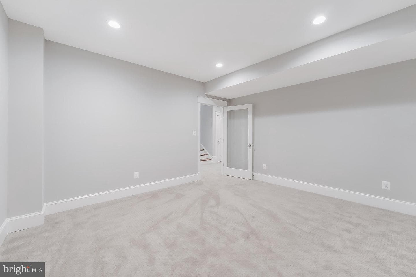 6805 Lumsden Street photo 104