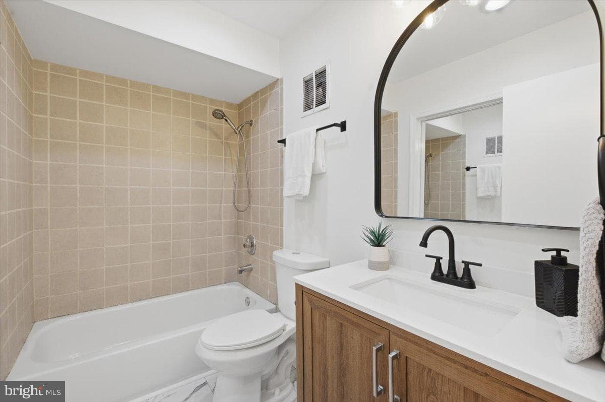 8141 Kingsway Ct # 289 photo 17