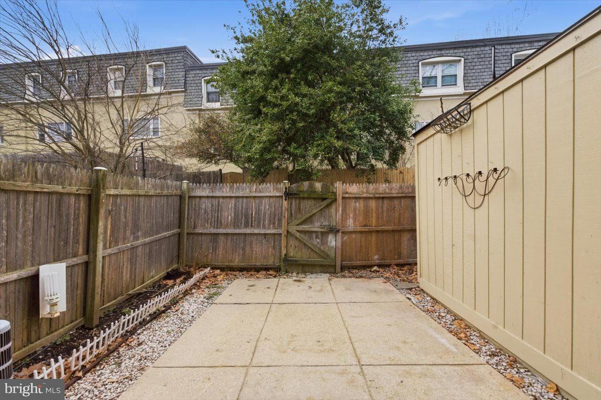 8141 Kingsway Ct # 289 photo 20