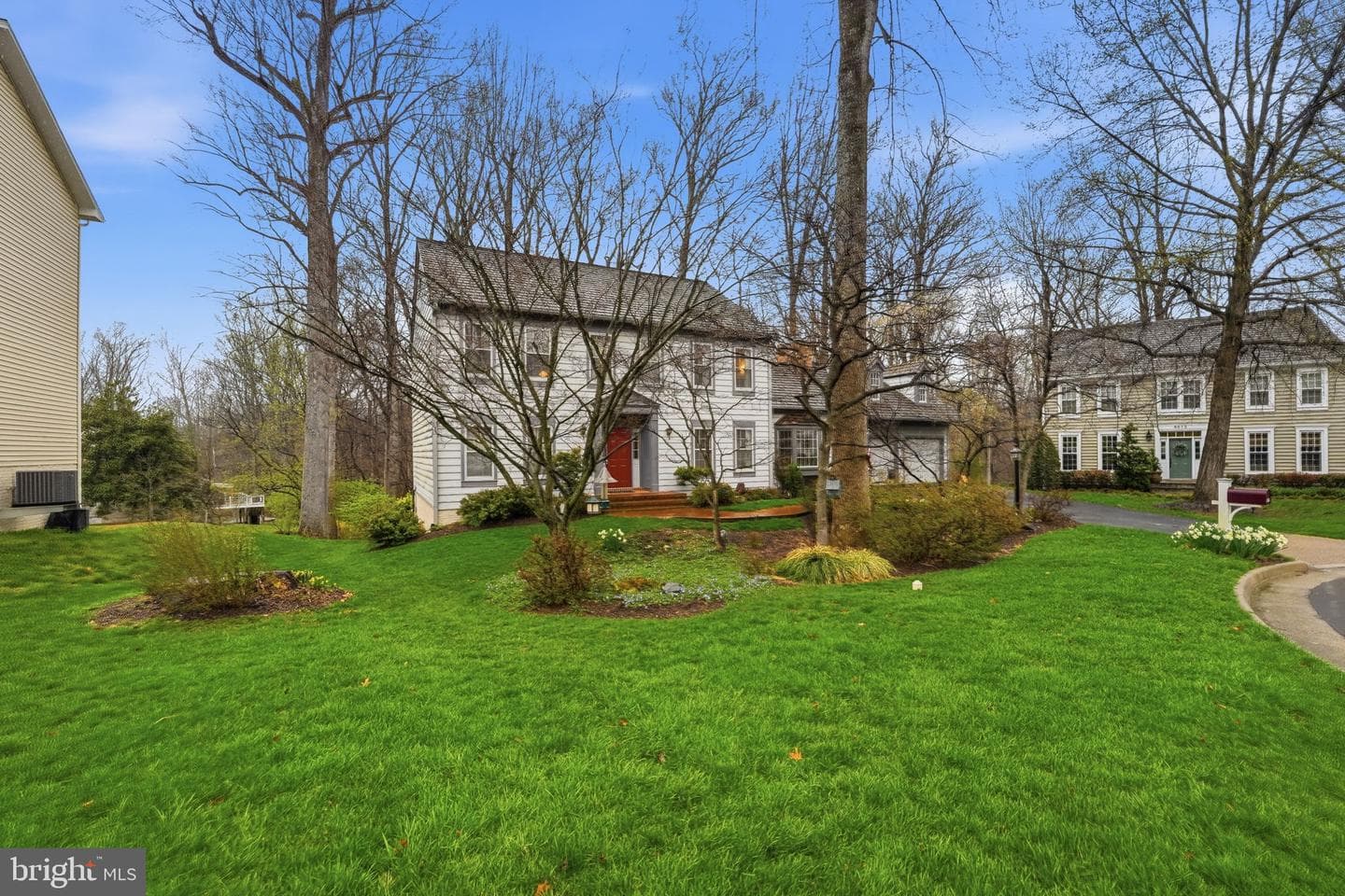 9614 Cinnamon Creek Drive photo 2