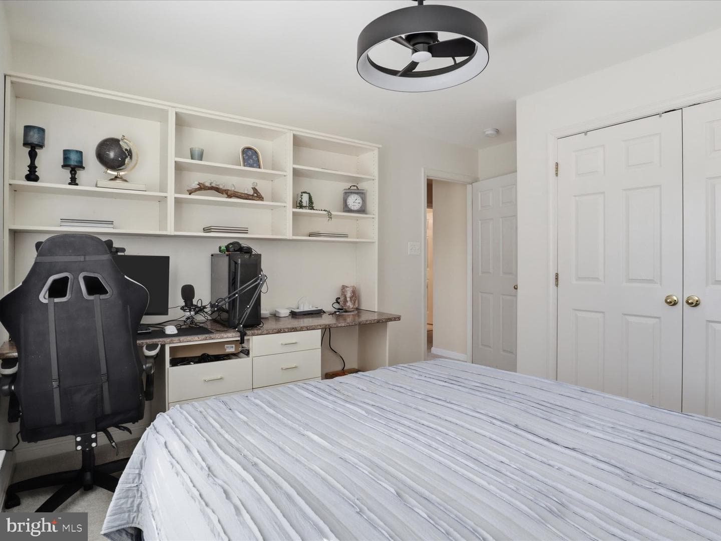 5870 Linden Creek Court photo 43