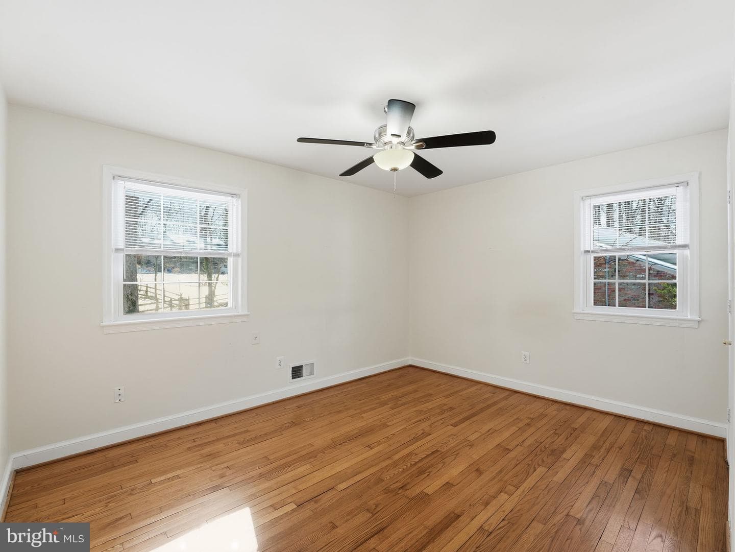 3015 Crane Drive photo 16