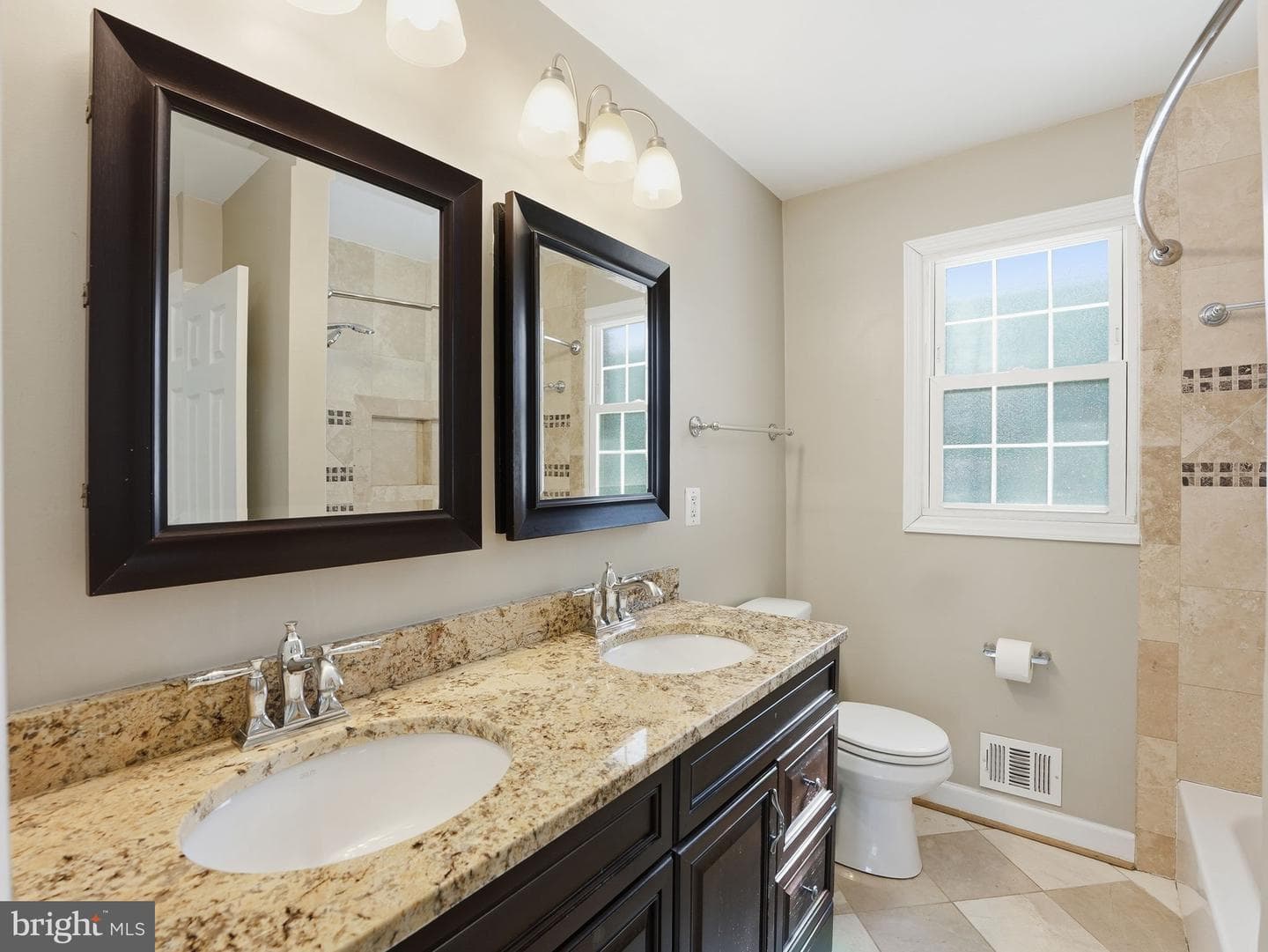 3015 Crane Drive photo 17