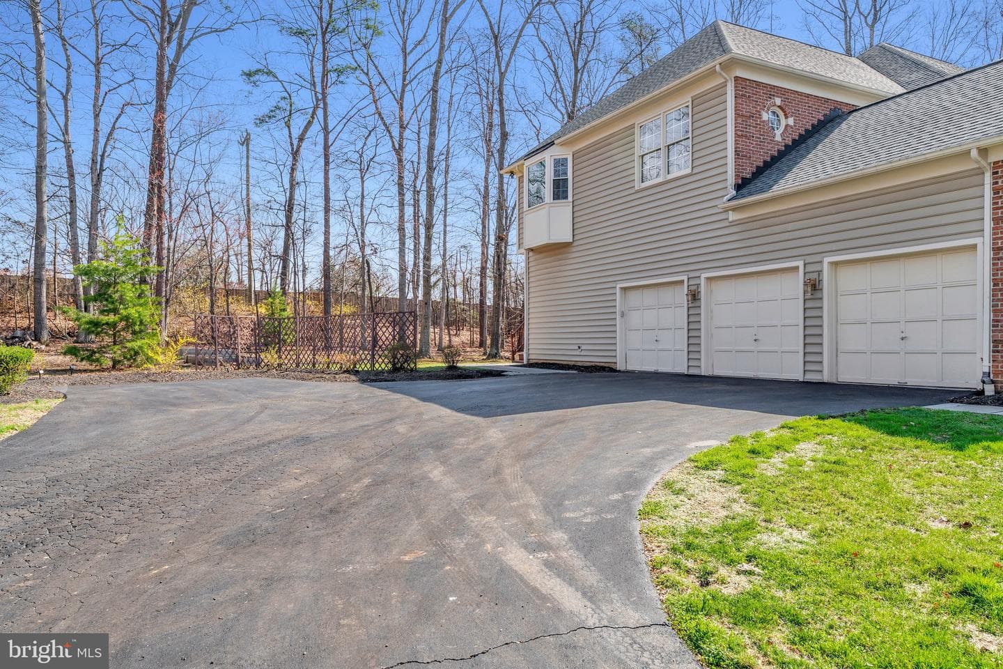 9810 Portside Drive photo 5
