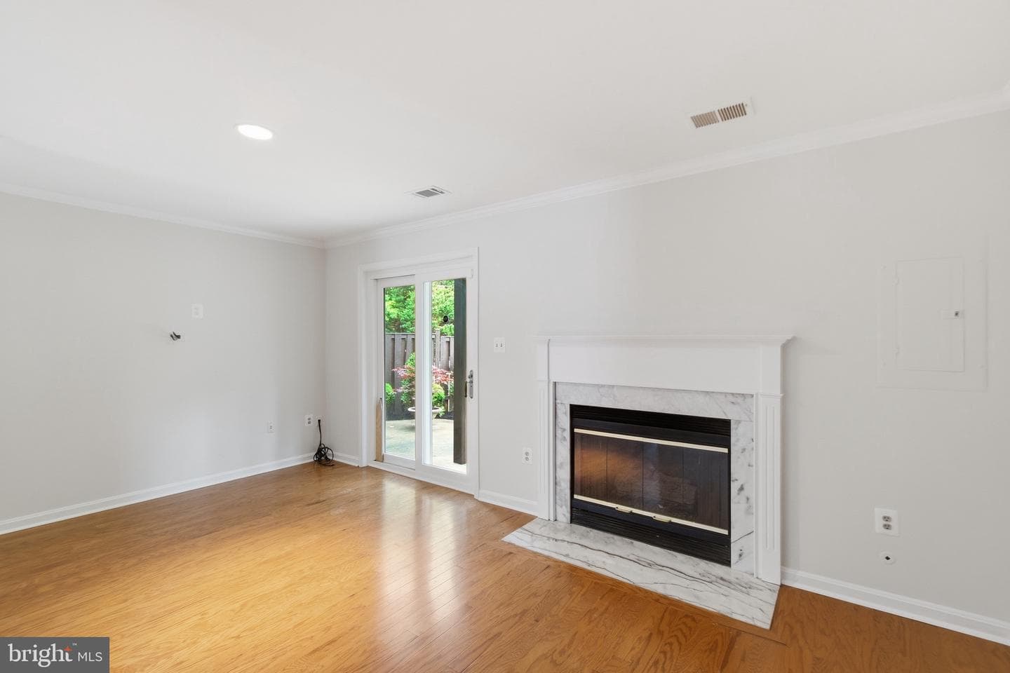 6001 Keble Drive photo 32