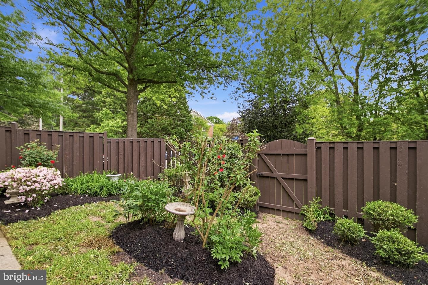 6001 Keble Drive photo 41