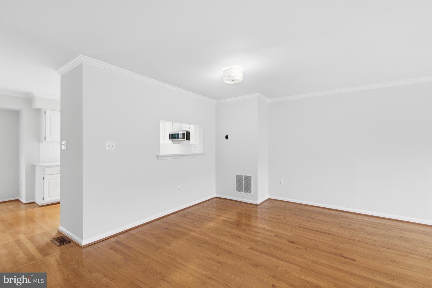 6001 Keble Drive photo 7