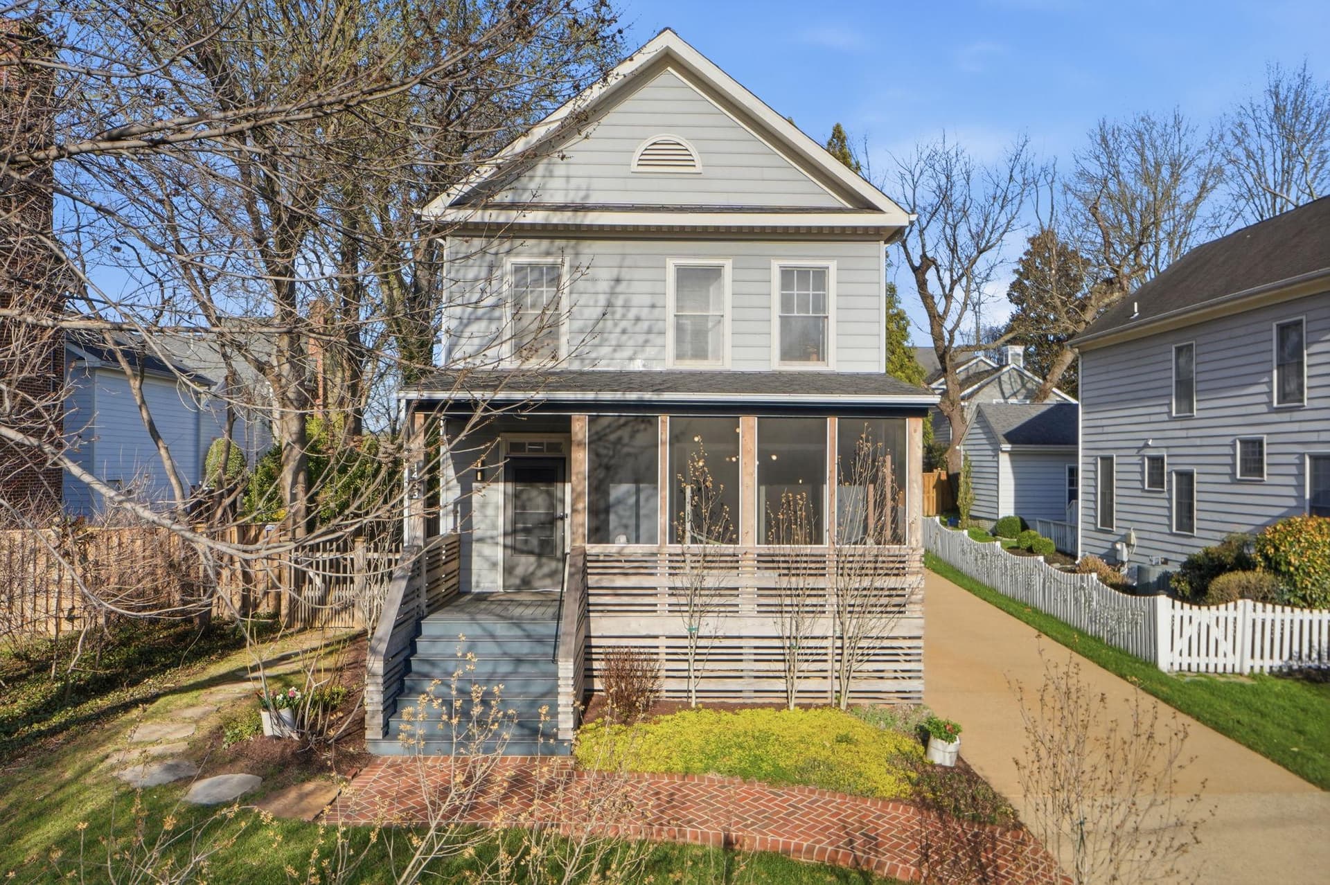 1433 Buena Vista Avenue photo 3