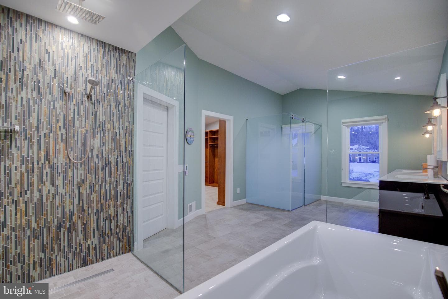 5408 Heatherford Court photo 36