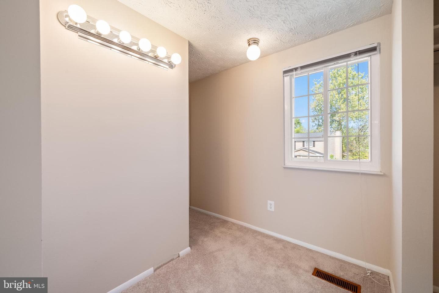 1103 Burwick Drive photo 29