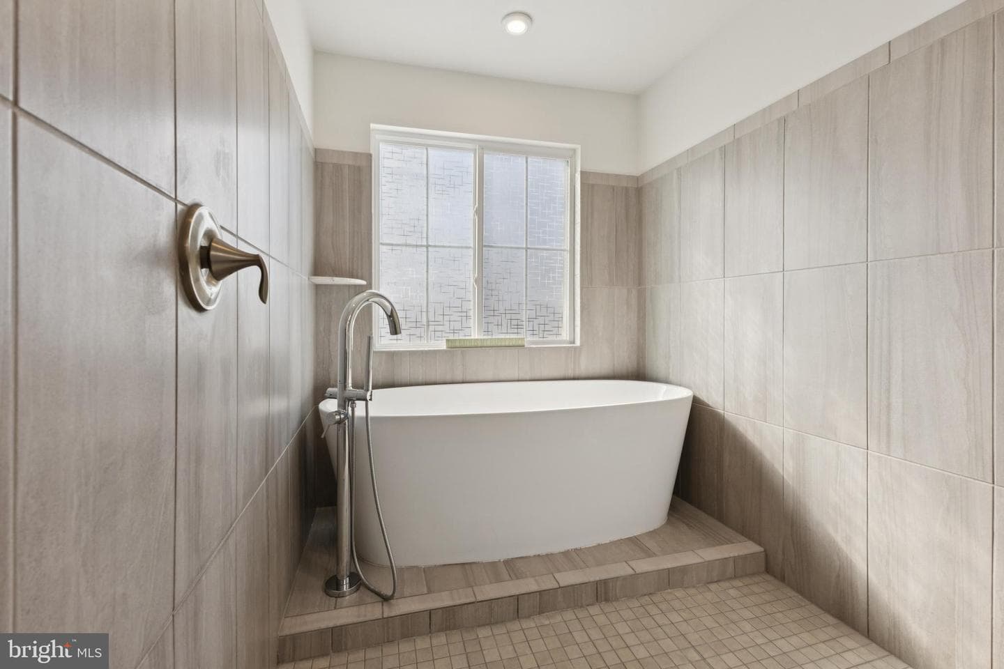 8102 Zoe Place photo 19