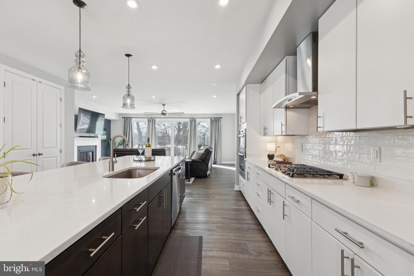 8102 Zoe Place photo 9