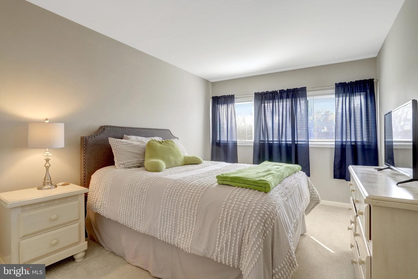 3940 Woodhue Place #18 photo 25