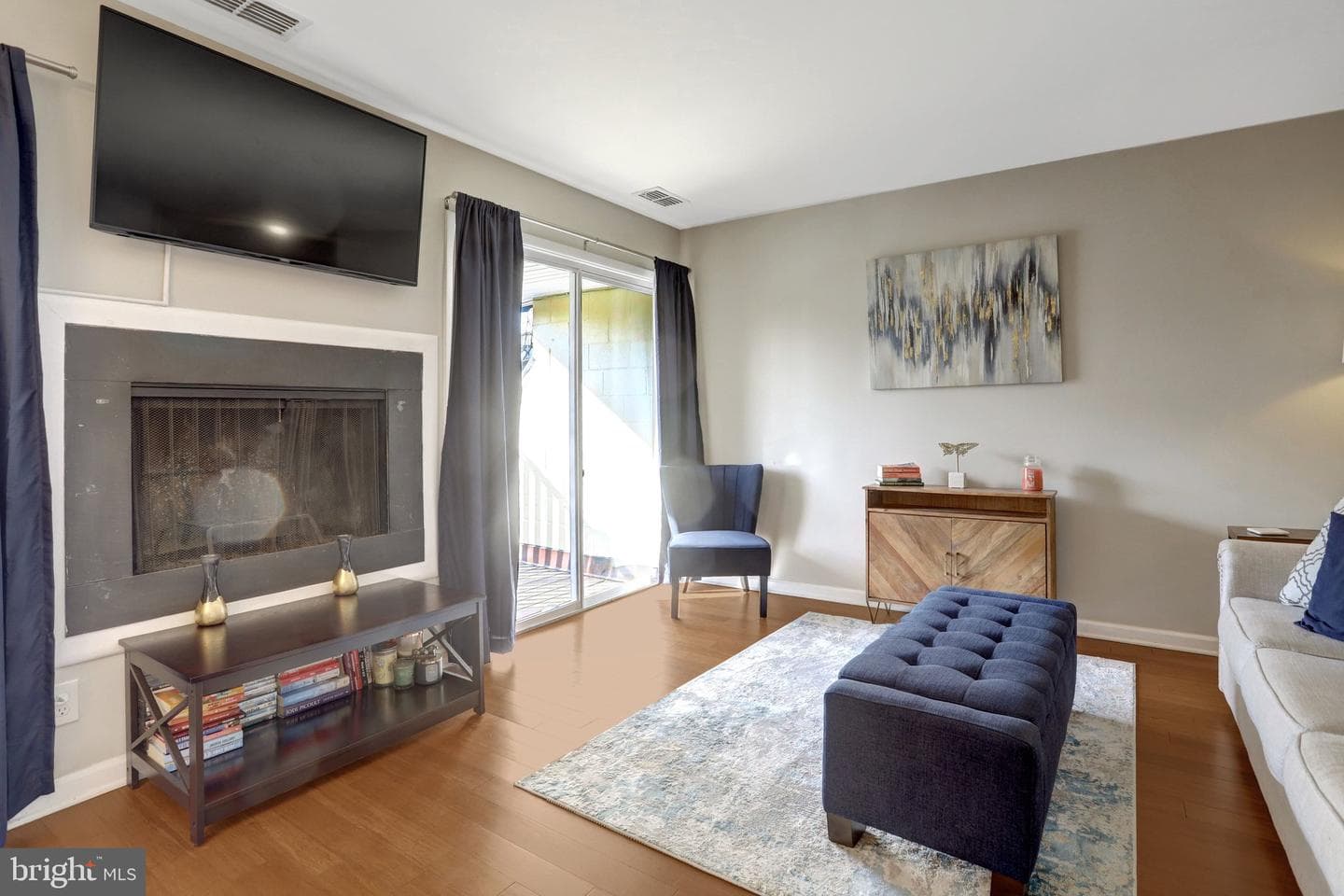 3940 Woodhue Place #18 photo 4