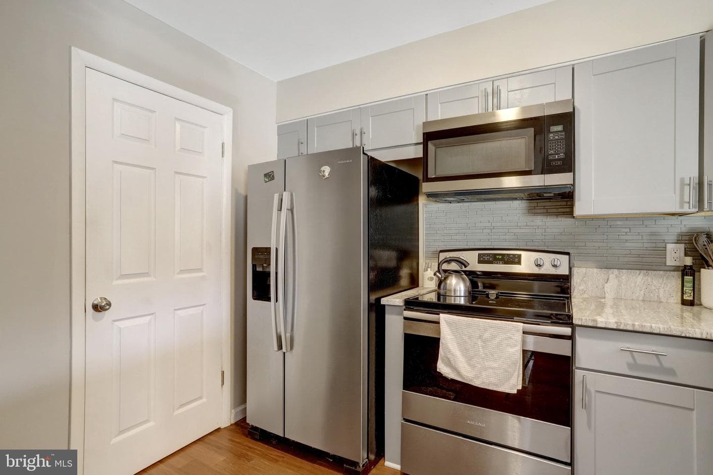3940 Woodhue Place #18 photo 9