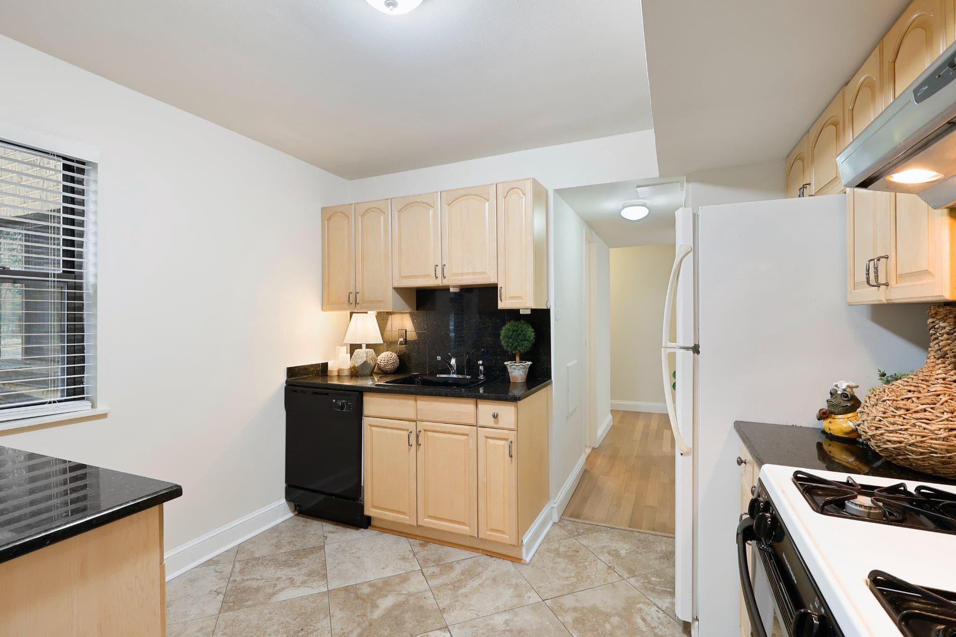 2037 Royal Fern Court #47/2c photo 14