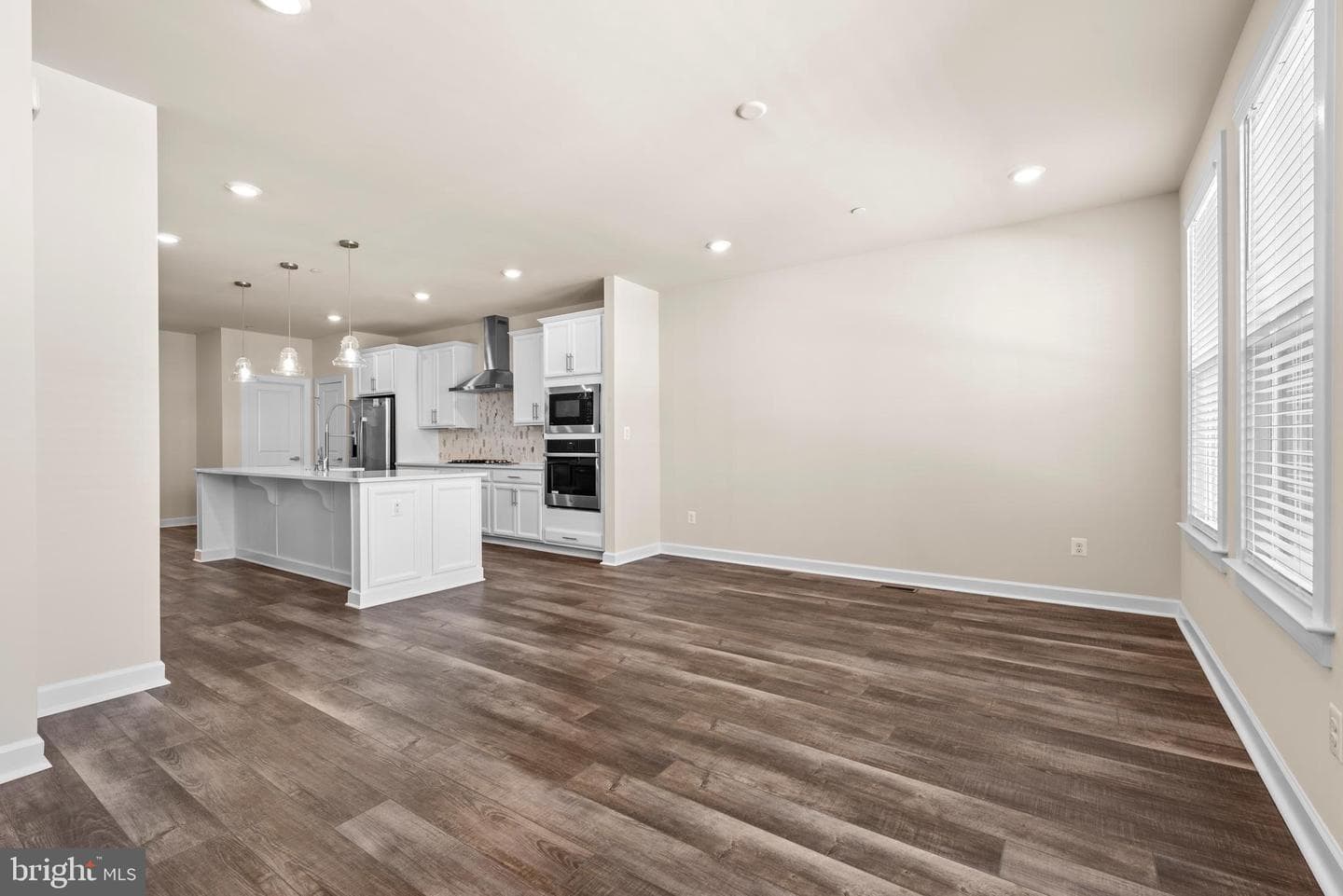 13039 Hattontown Square photo 22