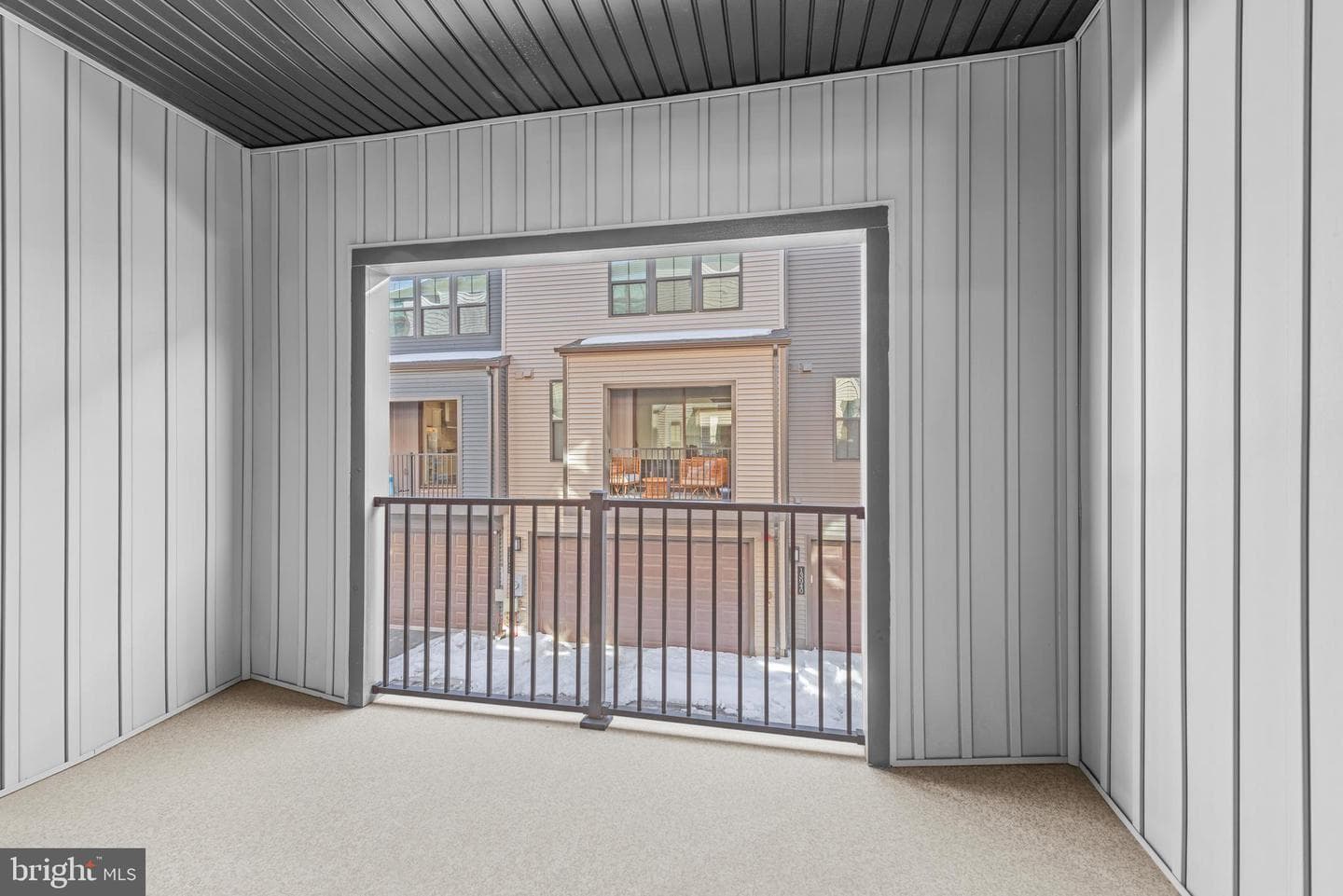 13039 Hattontown Square photo 28