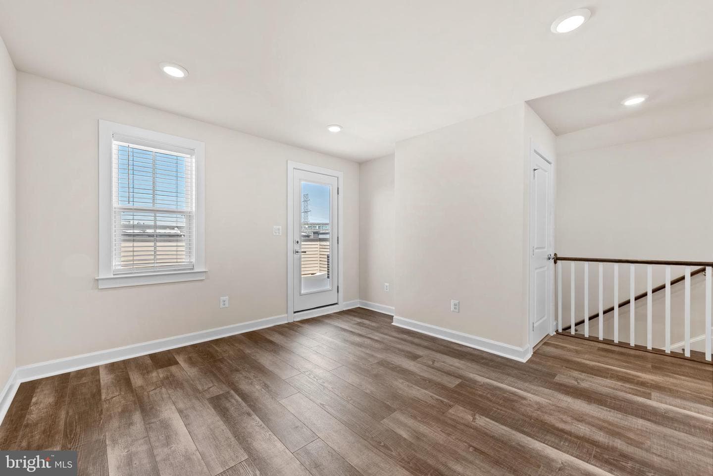13039 Hattontown Square photo 44