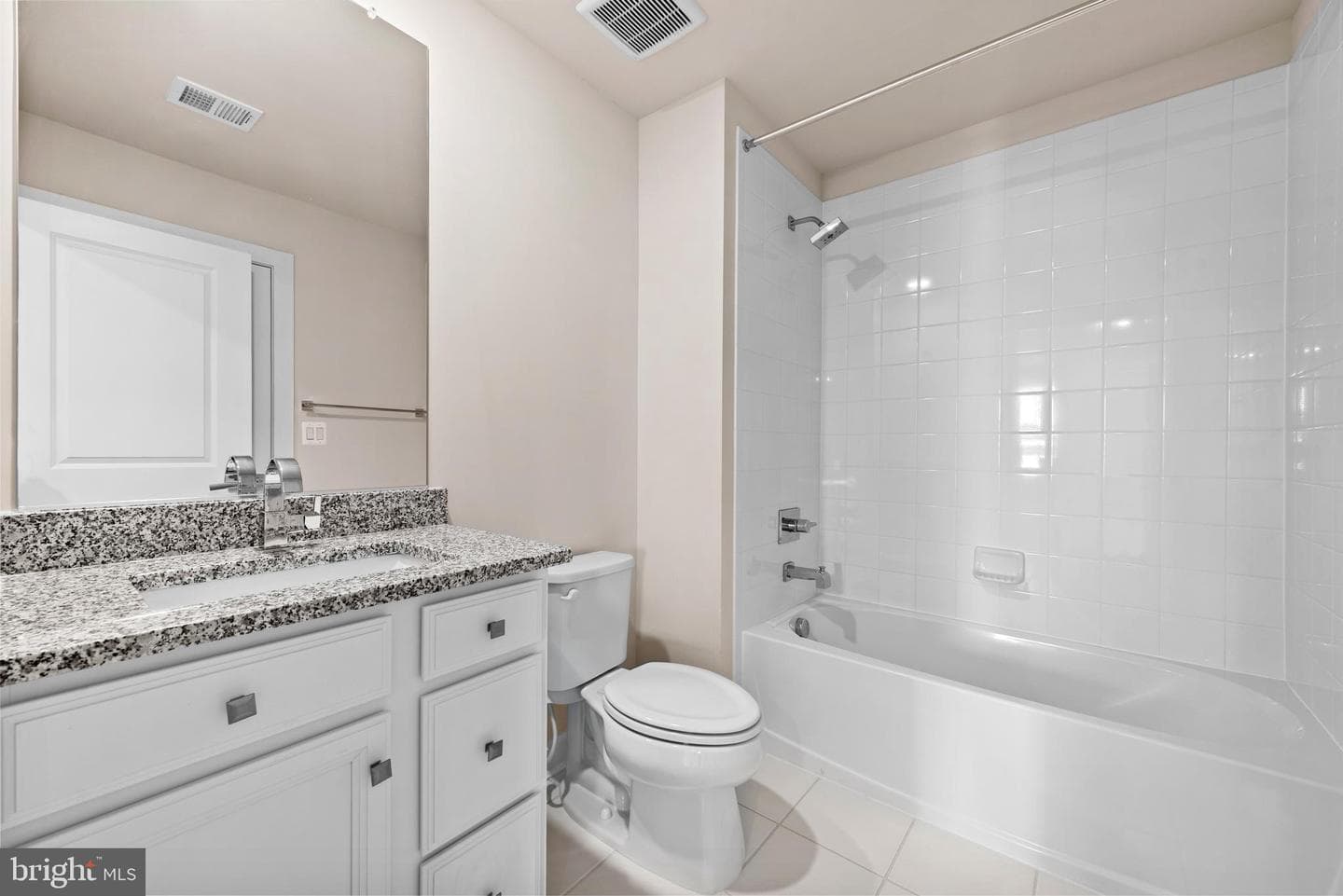 13039 Hattontown Square photo 50