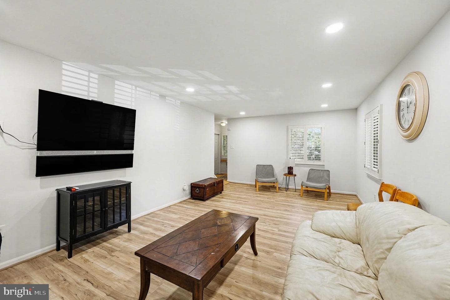 11040 Saffold Way photo 10