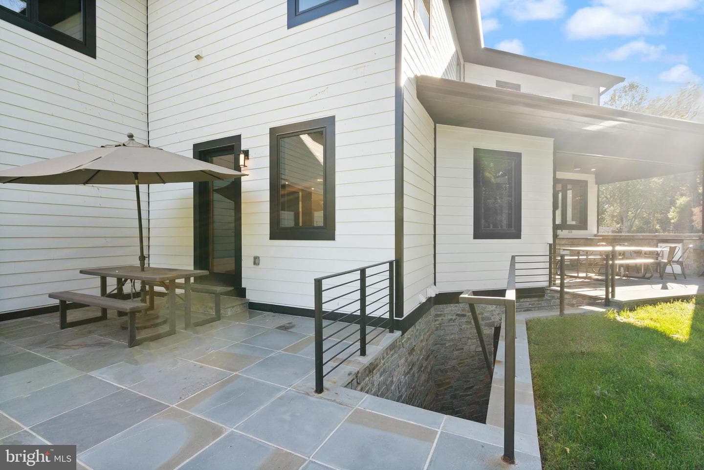 5524 Summit Street photo 81