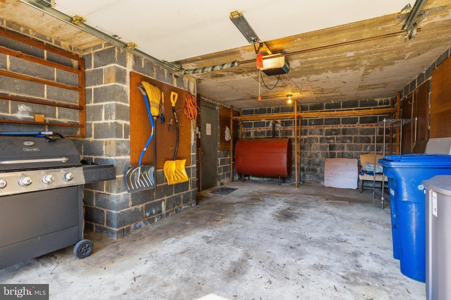5216 Clifton Street photo 26
