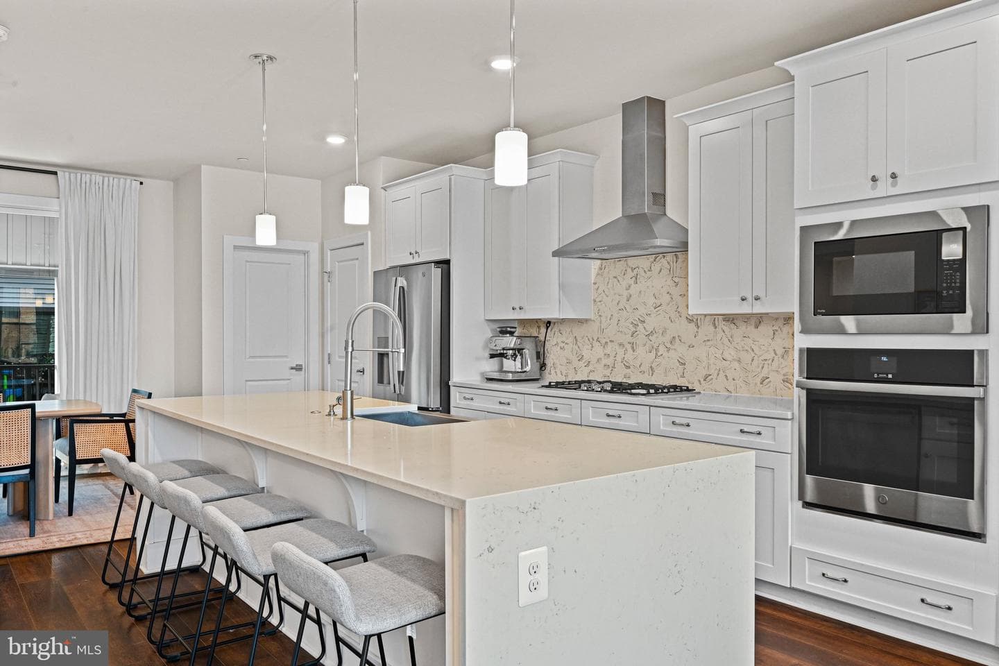 13007 Hattontown Square photo 9