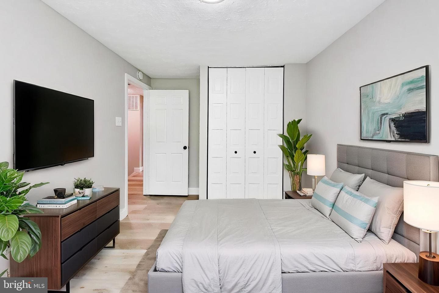 8108 Steeple Chase Court photo 16