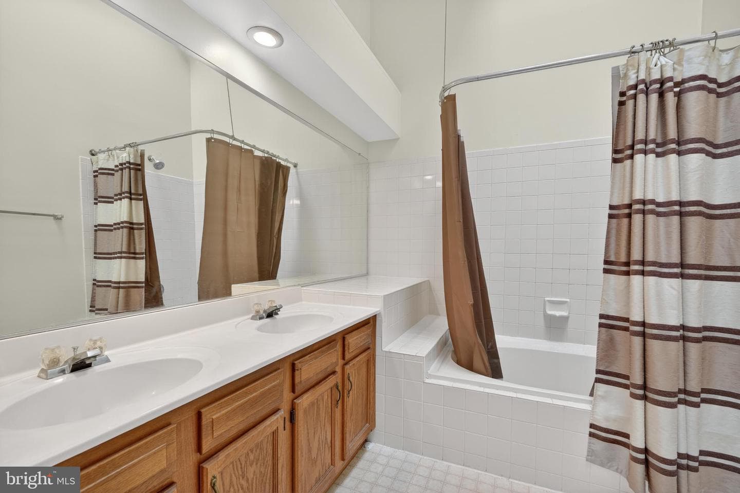 7504 Ashby Lane #l photo 19