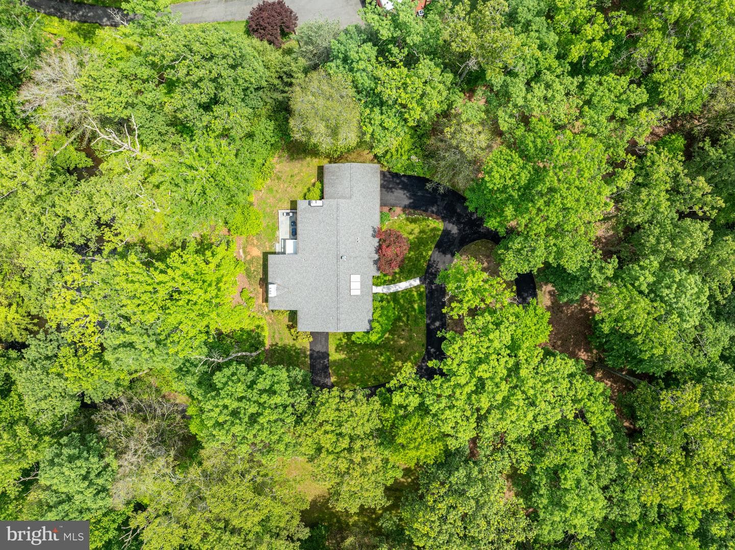 10611 Allenwood Lane photo 3