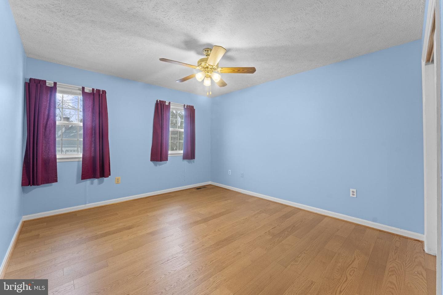 5504 Teak Court photo 40