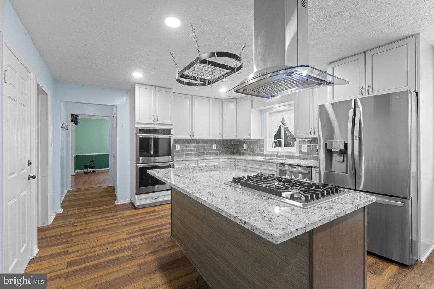 5504 Teak Court photo 7