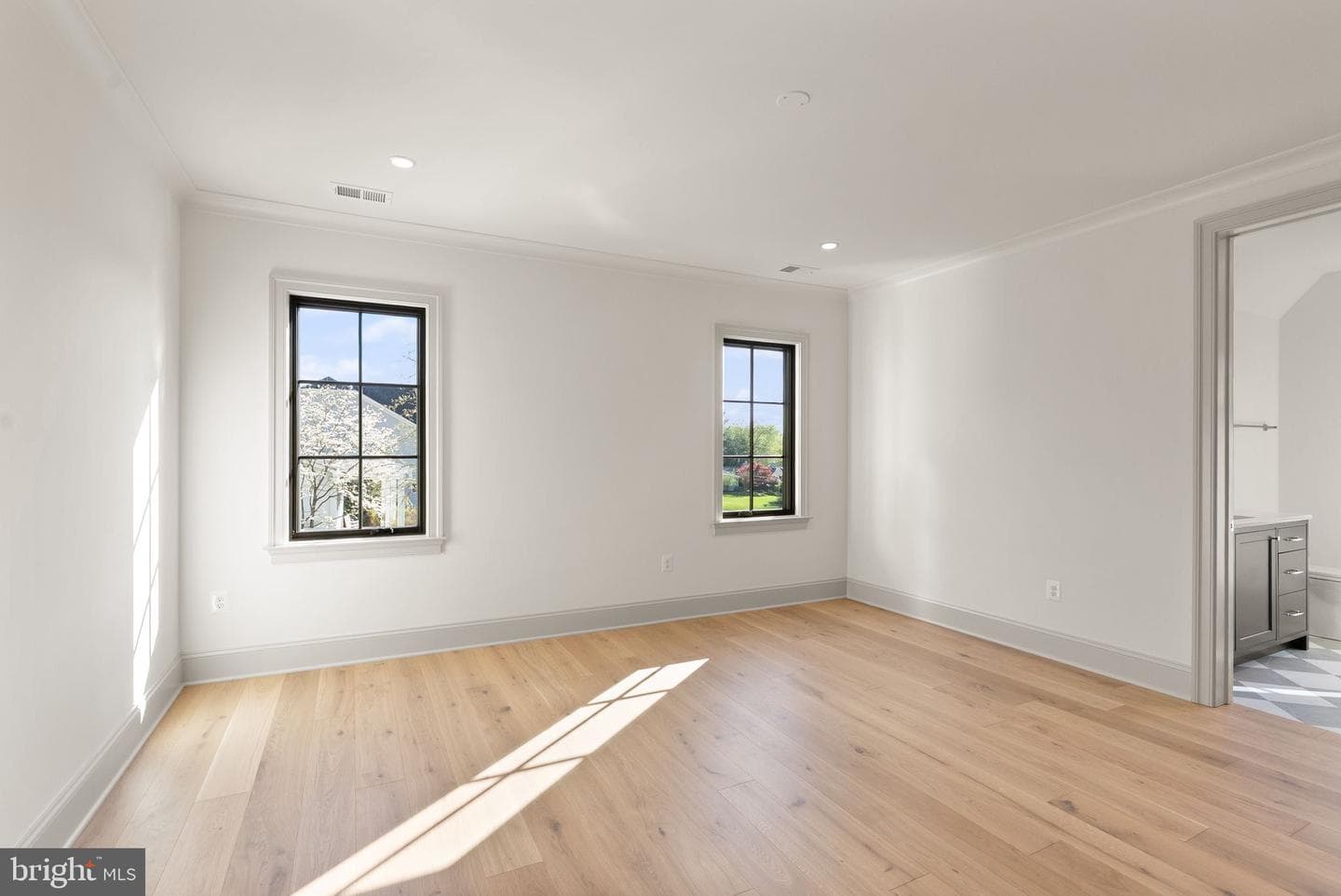 1223 Somerset Drive photo 38