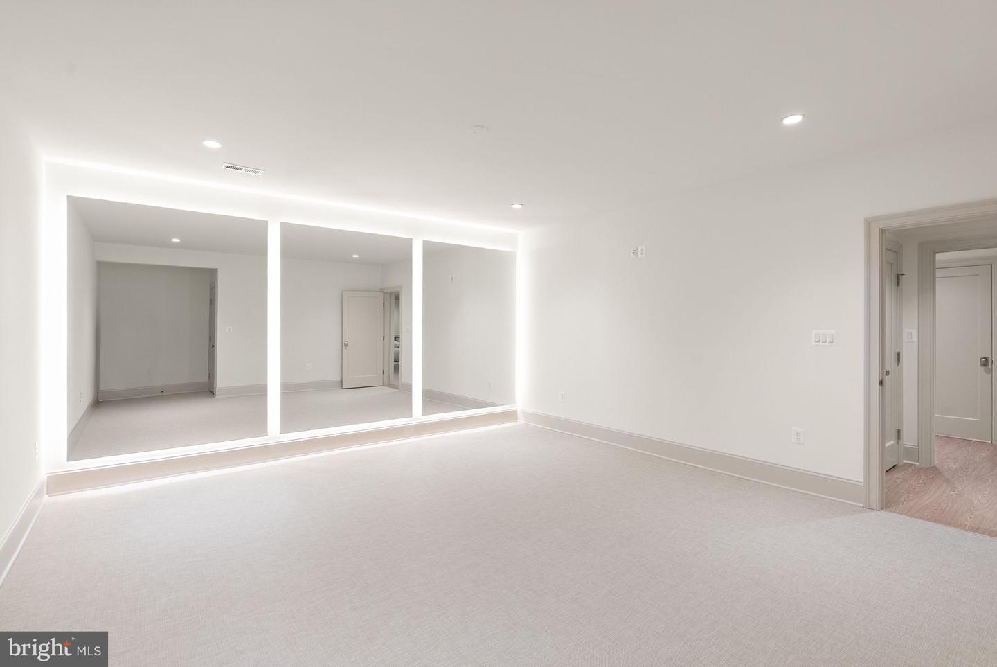 1223 Somerset Drive photo 57