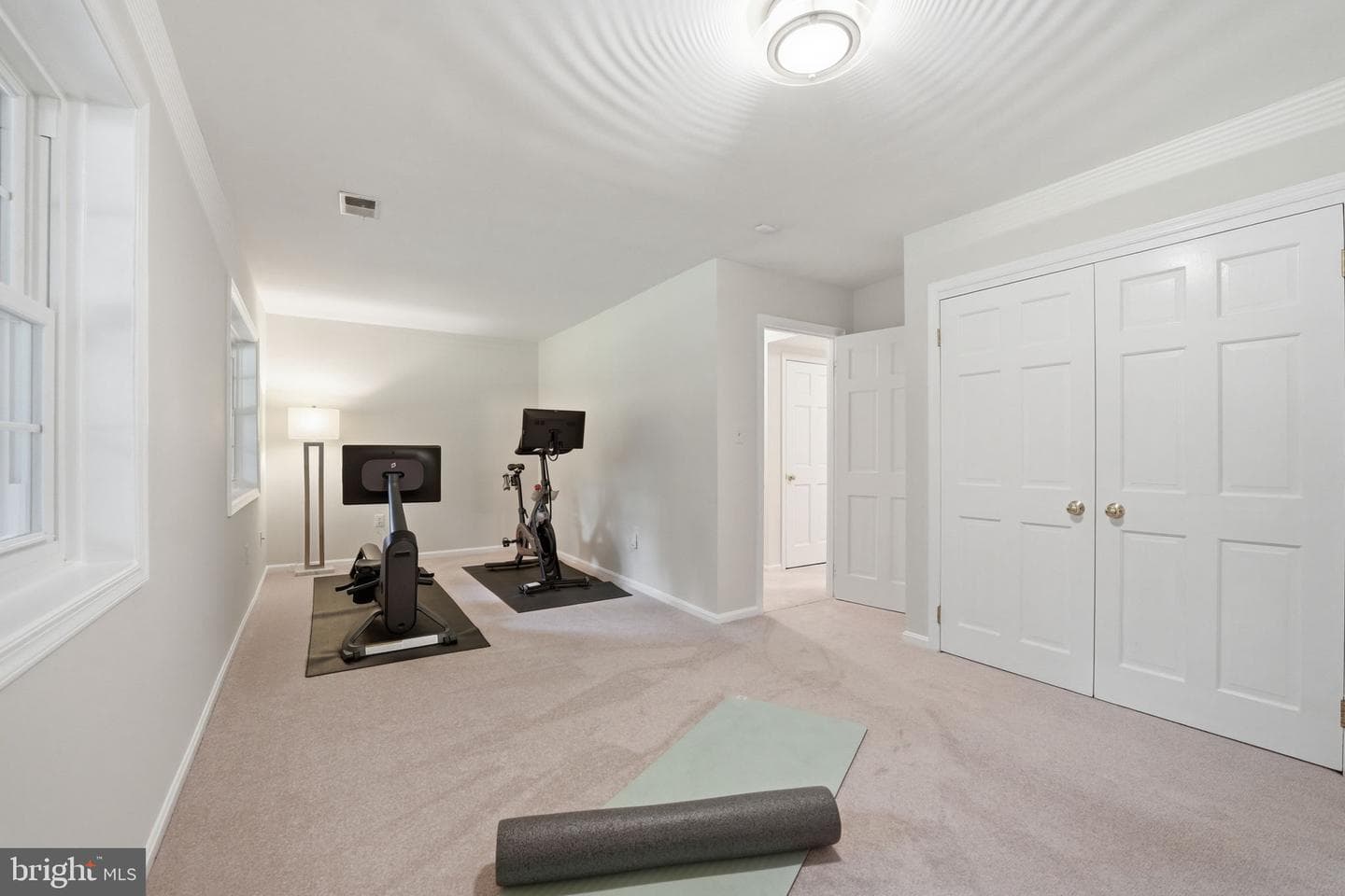 8416 Weller Avenue photo 29