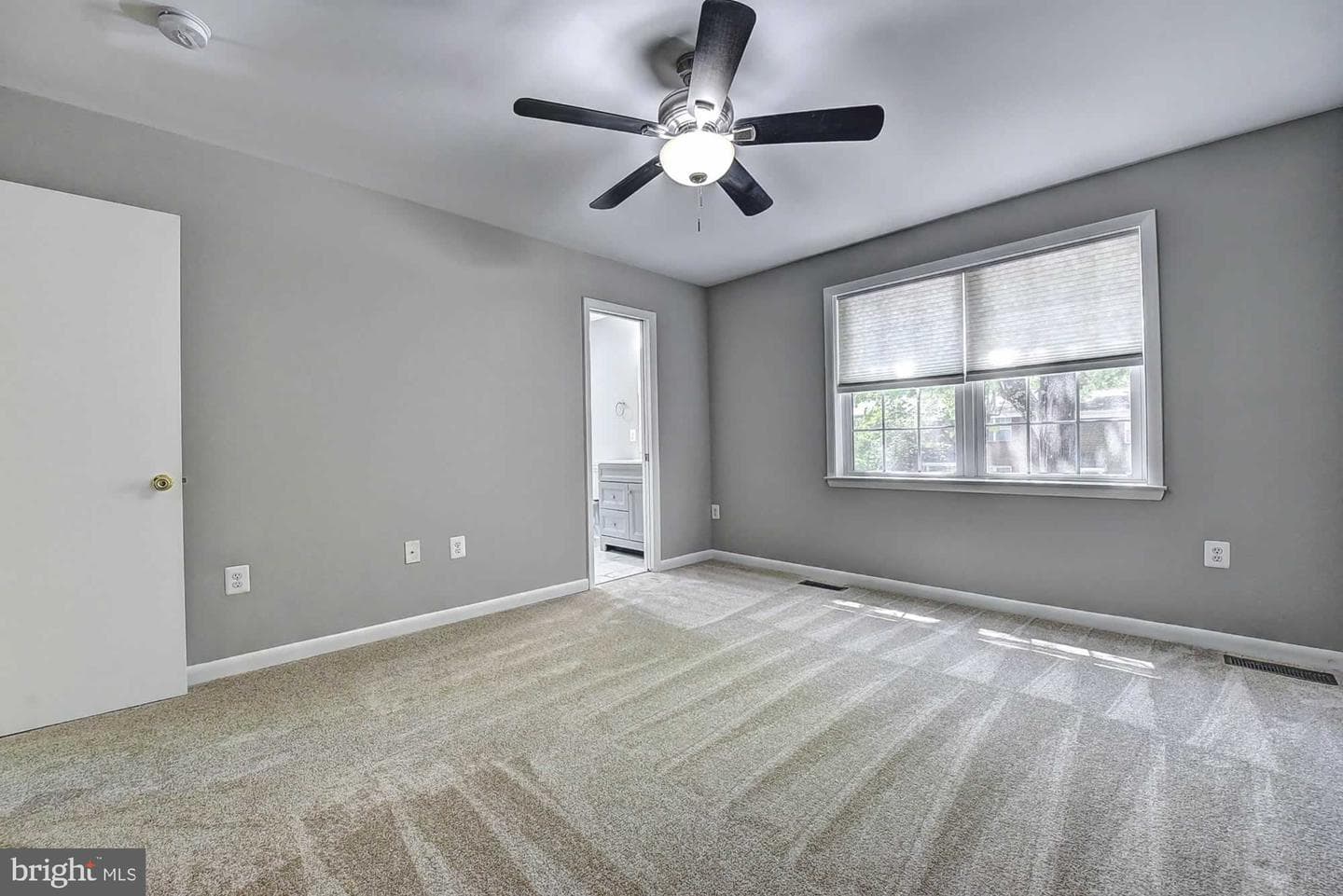 2226 Gunsmith Square photo 13
