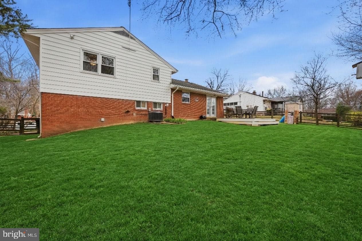 4616 Exeter Street photo 30