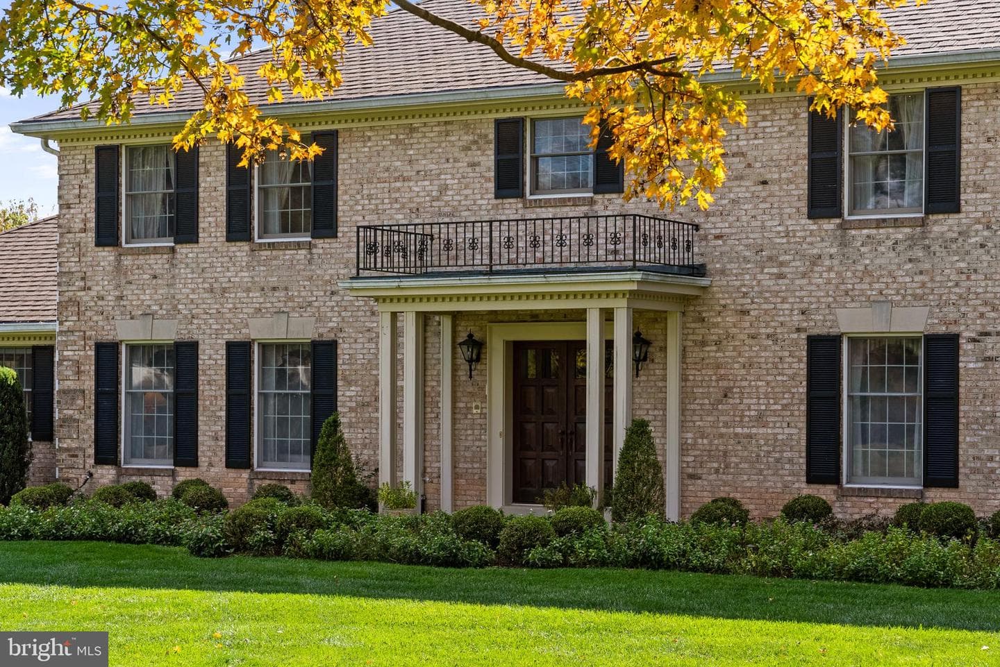 1207 Towlston Road photo 4