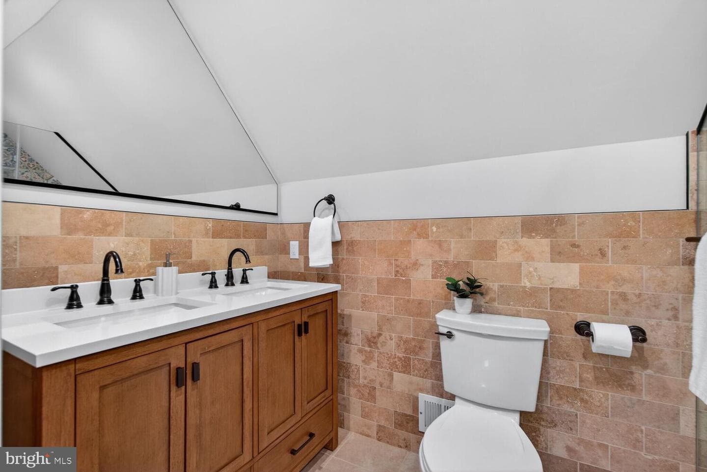 6409 Second Street photo 17