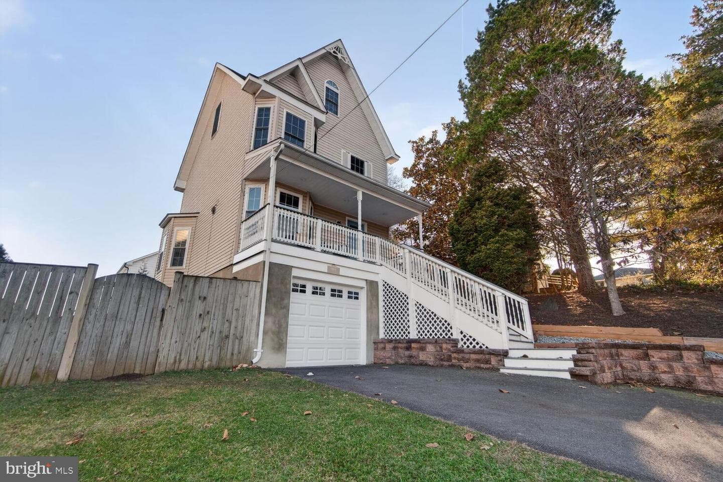 6409 Second Street photo 24