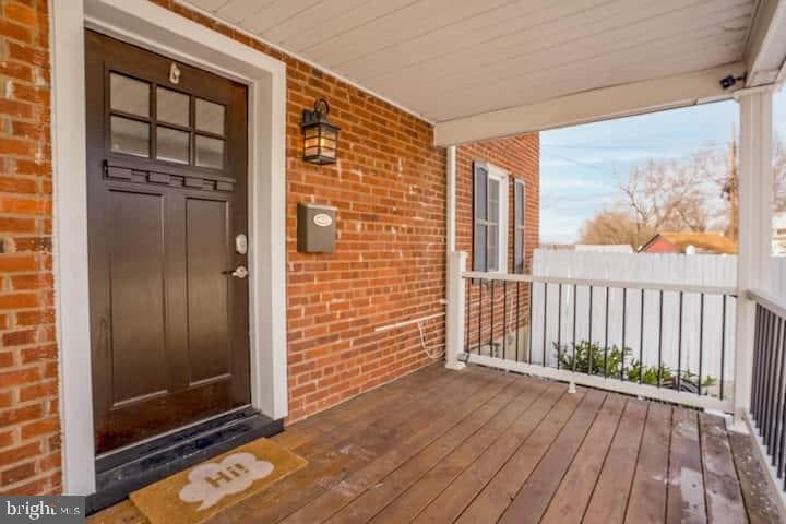 5812 N Kings Highway, Alexandria