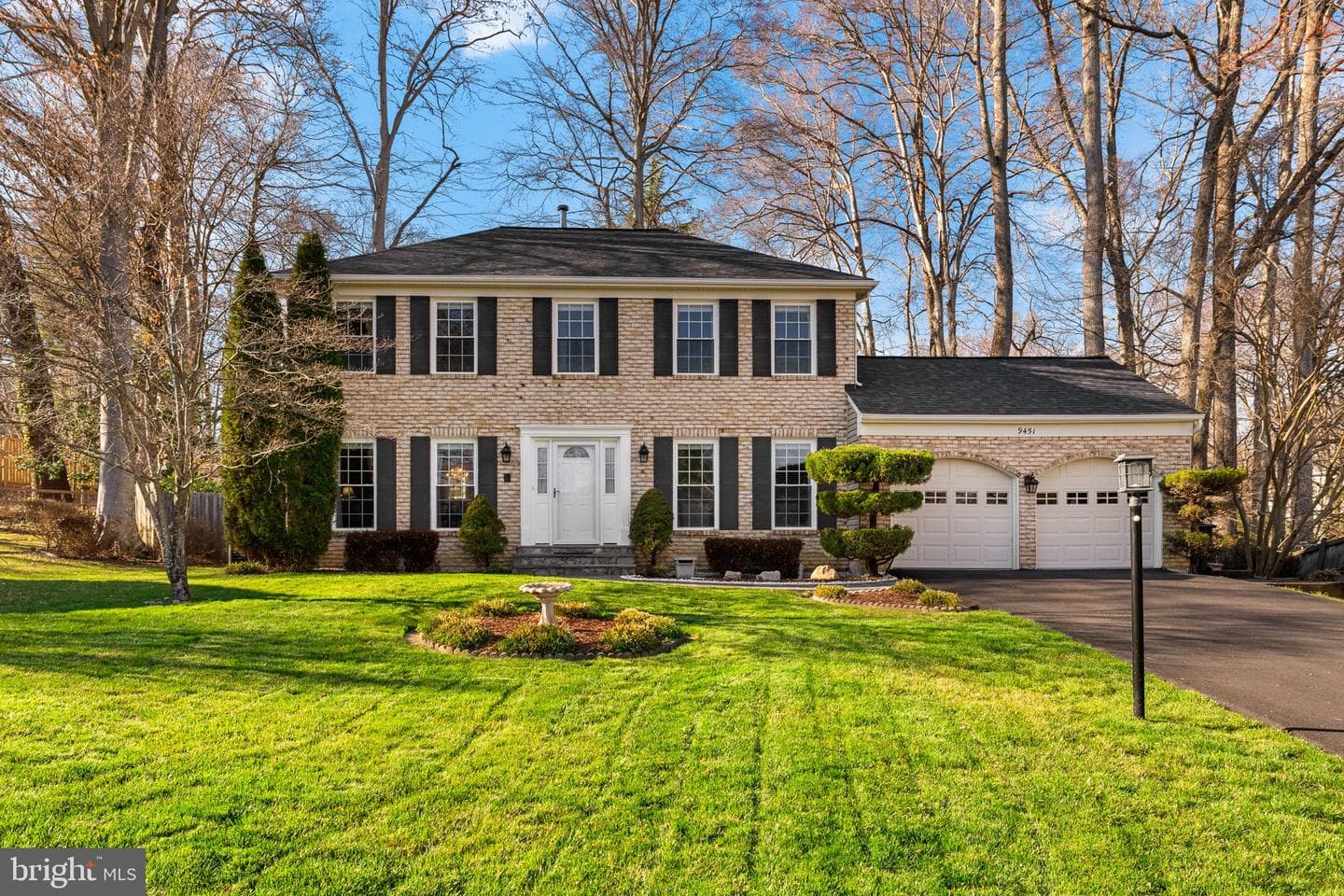 9451 Lapstrake Lane