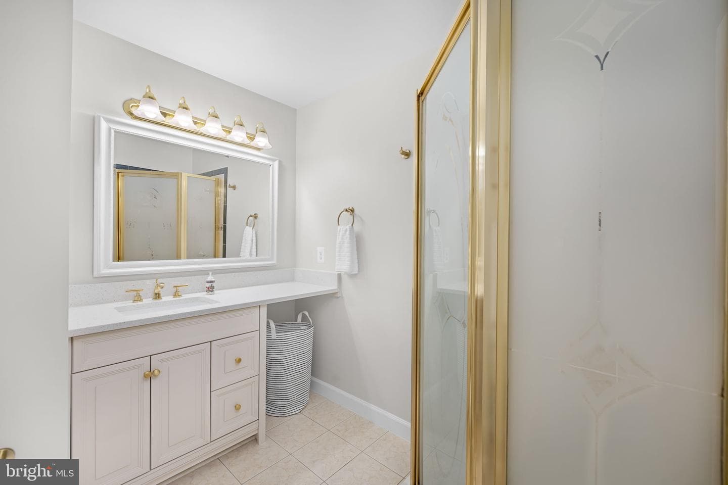 9451 Lapstrake Lane photo 32